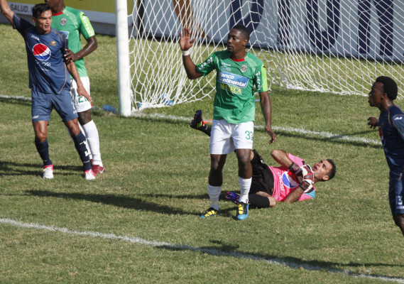 Imágenes del momento angustioso que vivió Kerpo de León.