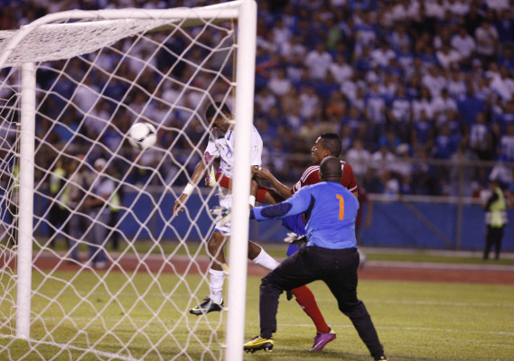 Las mejores imágenes de Honduras vs Cuba.
