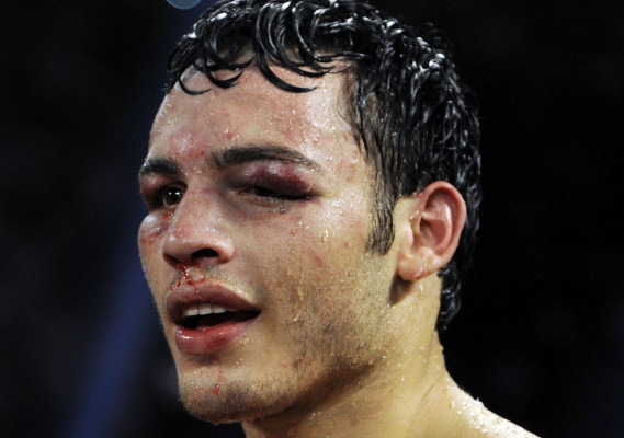 Las mejores imágenes de la pelea Chávez JR. vs Maravilla Martínez.