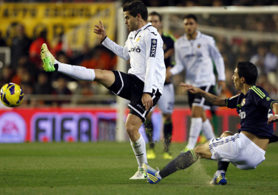El Real Madrid pasó por encima del Valencia en Mestalla.