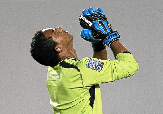 Honduras le gana el duelo a Panamá