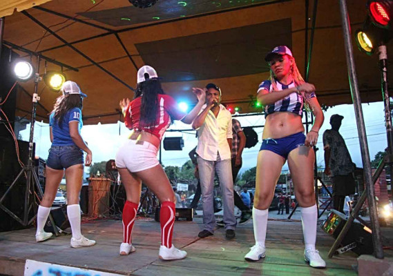 Ambientazo en la jornada 12 del fútbol de Honduras