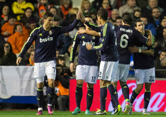 El Real Madrid pasó por encima del Valencia en Mestalla.