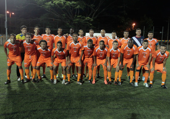 Olimpia llevó alegría a la Universidad Pedagógica