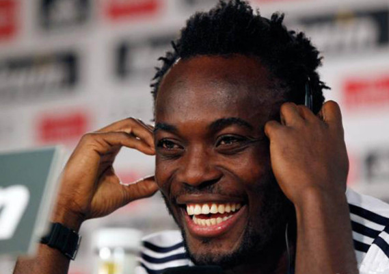 Imágenes del primer entrenamiento de Essien con el Real Madrid.