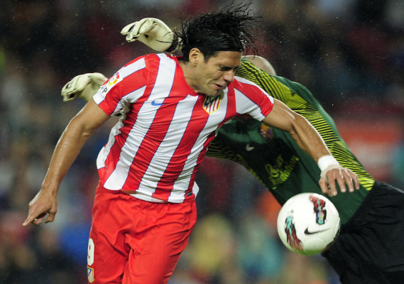 Real Madrid golea al Rayo y el Barca aplasta al Atlético de Madrid