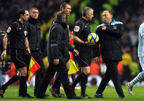 Fiesta del fútbol en la ciudad de Manchester.