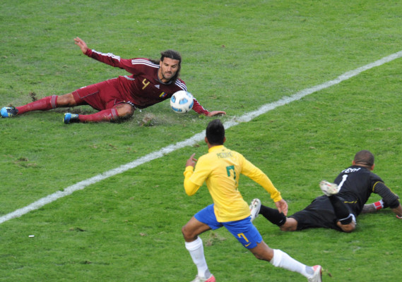 Venezuela sorprendió a Brasil