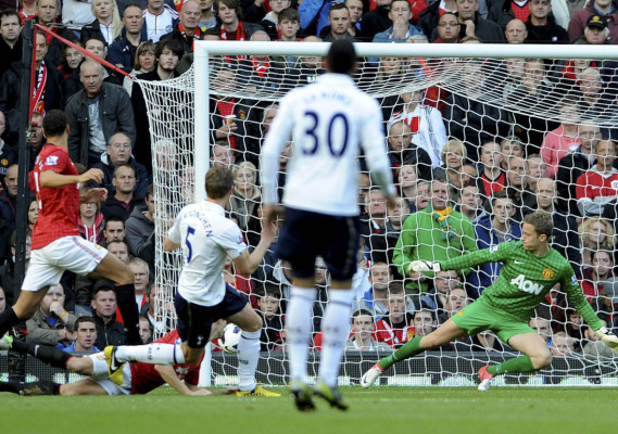 Manchester United y Tottenham en imágenes.
