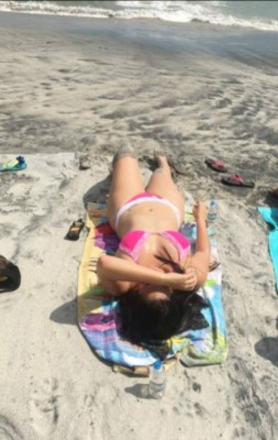 Azaria Torres, la linda novia de jugador extranjero de Liga Nacional