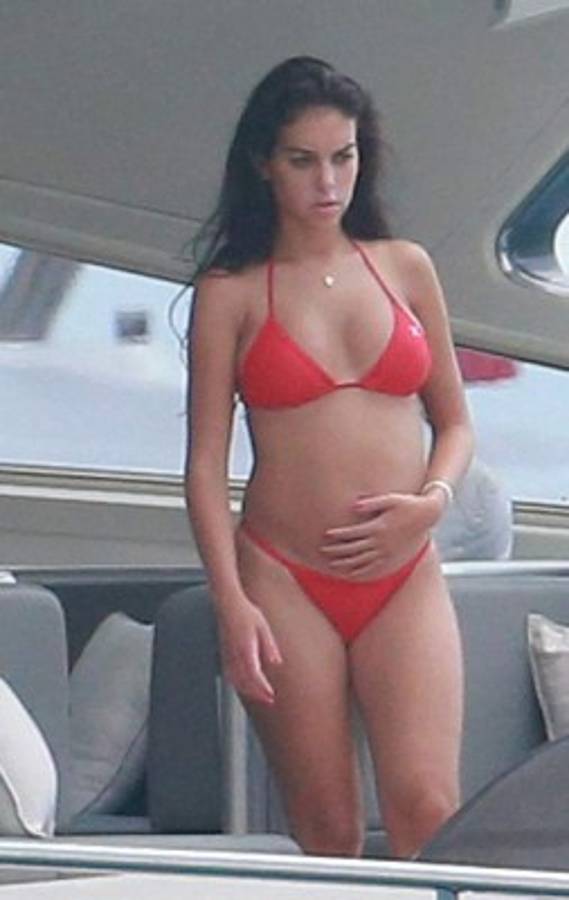 ¡Bonita, sexy y con pancita! Las fotos de Cristiano Ronaldo y su novia Georgina Rodríguuez