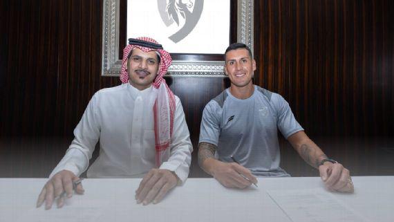 Fichajes en Arabia Saudita: ¡17 bombazos en el mercado de los clubes árabes que casi nadie comenta!