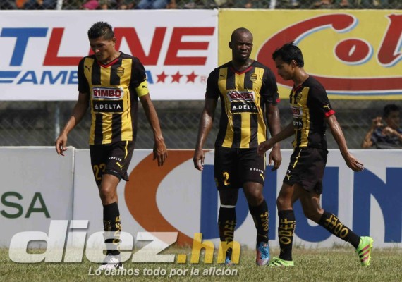 Fiesta en Tocoa: Real Sociedad celebra y va a su cuarta final