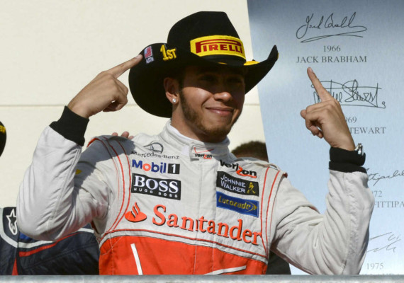 Hamilton ganó en EE.UU., y el campeón de la F1 se conocerá en Brasil.