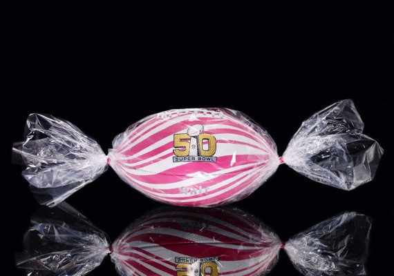 Los espectaculares diseños de balones conmemorativos al Super Bowl 50