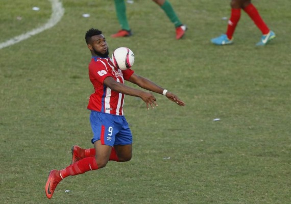Fichajes: Jugador de Olimpia al Medio Oriente y Carlos Mejía a Estados Unidos