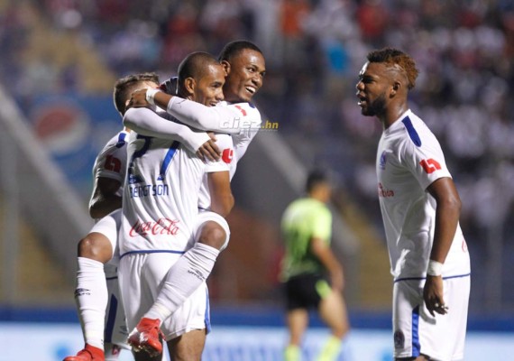 No viste en TV: Emotivo abrazo, lágrimas y consuelo en inicio de fecha 17