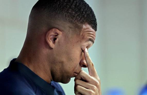 Kylian Mbappé aseguró que no irá al Real Madrid y que la temporada que viene estará en el Parque de los Príncipes jugando para PSG.