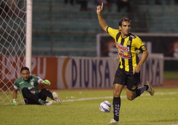 Top-15: Máximos goleadores extranjeros en el fútbol de Honduras