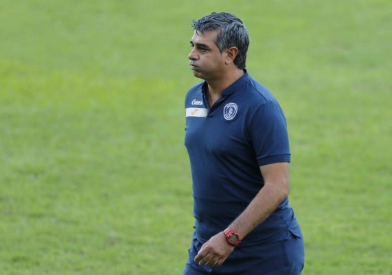 Con cambios: Diego Vázquez y la alineación que mandará para el clásico Motagua-Olimpia