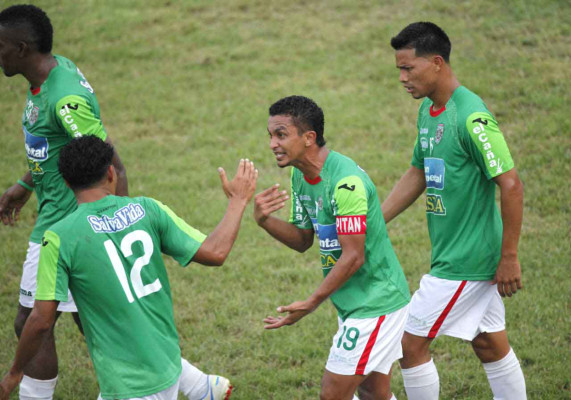 Un sábado de clásicos, goles y baile.