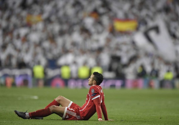 No se vio por TV: El gran gesto del Real Madrid con los jugadores del Bayern; CR7 fue a buscar a Benzema