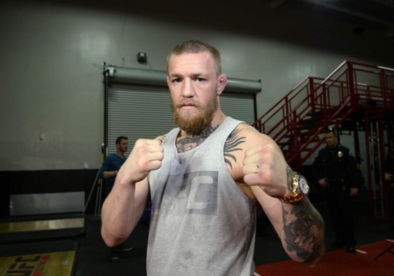 Conor McGregor sube 25 libras para pelear contra Nate Díaz