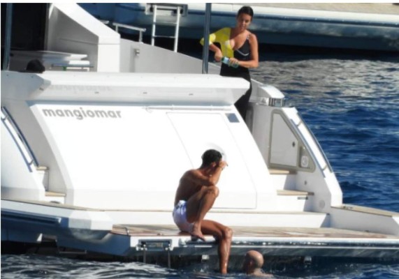 Fotos: Georgina Rodríguez vuelve a impresionar en las 'mini' vacaciones con Cristiano Ronaldo
