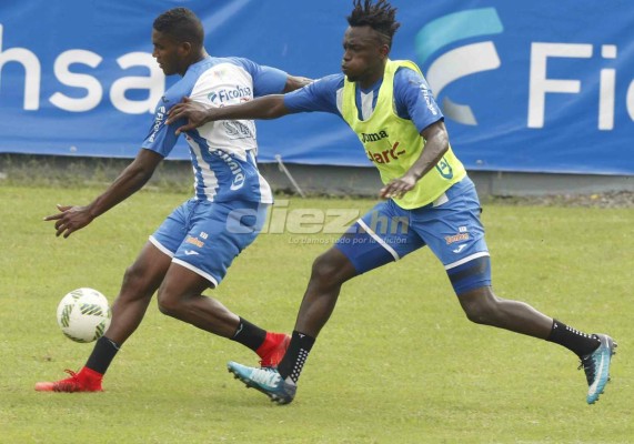 Las visitas sorpresas en el entreno completo de la Selección de Honduras