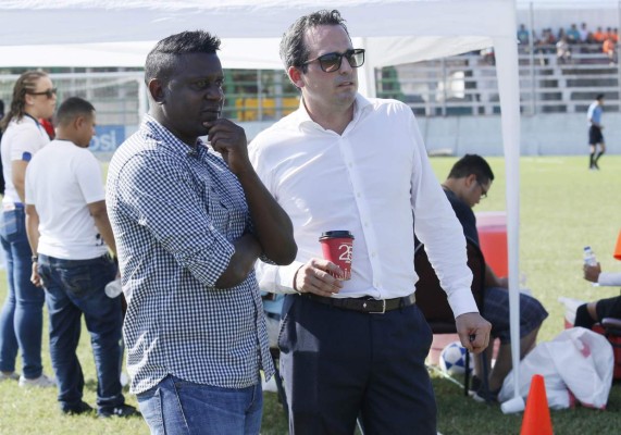 El Súper Draft sigue con la evaluaciones de prospectos en Puerto Cortés, Honduras