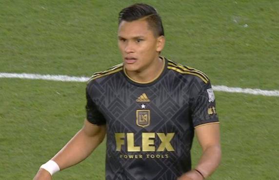 Denil Maldonado jugó 45 minutos en la derrota de Los Ángeles FC ante el Dynamo.