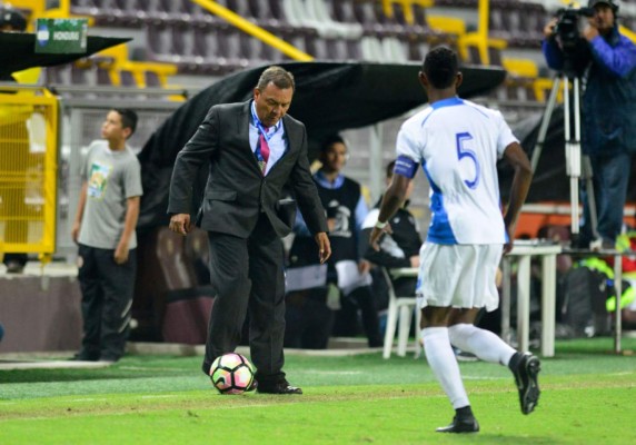 Las imágenes que la TV no mostró del Honduras-Panamá en Sub-20