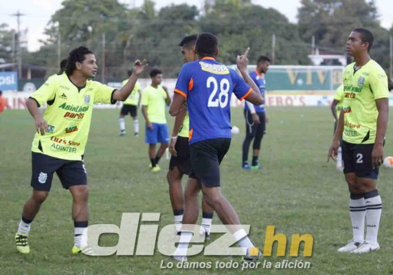 Las dos caras de la final... Alegría en Motagua y concentración en Platense