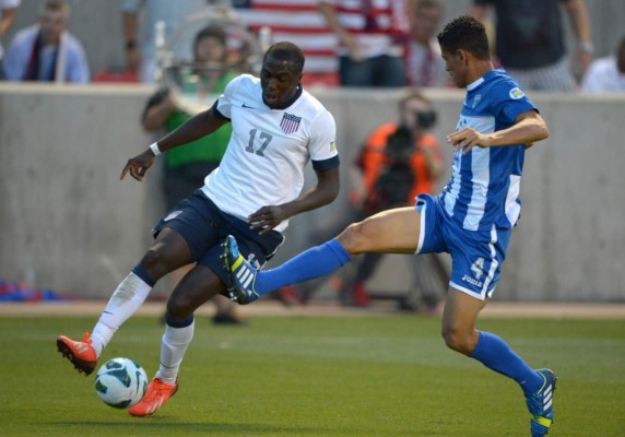Jugadores sobrevivientes del último EEUU-Honduras en eliminatoria