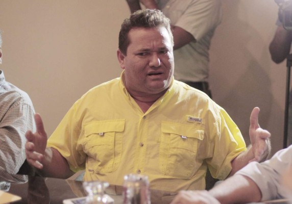 Ricardo Elencoff: 'Hay unos que siguen de acomodados y velando jugadores prestados a los equipos grandes”