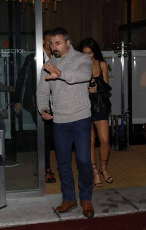 Las últimas fotografías de Cristiano con su novia ¡se la come a besos!