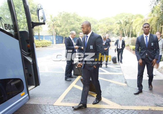 Honduras parte rumbo a Brasil con elegancia y estilo