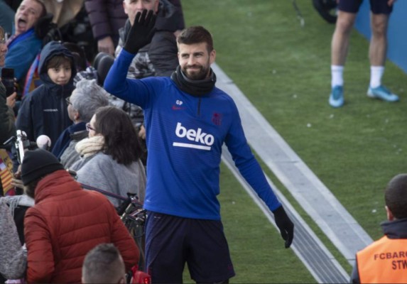 El gran gesto de Lionel Messi con varios niños, la selfie y la burla de Vidal en Barcelona