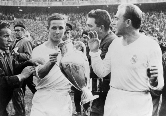 Alfredo Di Stéfano, otra leyenda que se apaga