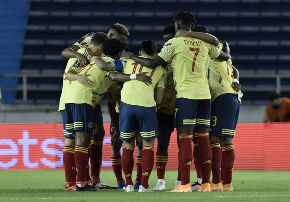 Dolorosas imágenes: así quedó el tobillo de Santiago Arias tras sufrir terrible lesión en el Colombia-Venezuela