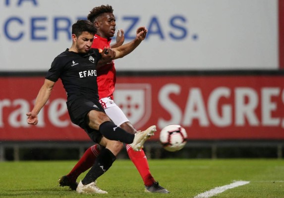 Los 11 legionarios hondureños sin contrato o con futuro incierto