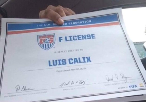 Así es Luis Cálix, el hondureño que venció a la muerte para formar campeones