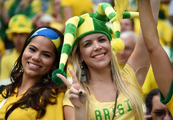 Ambiente en partido Brasil Mexico