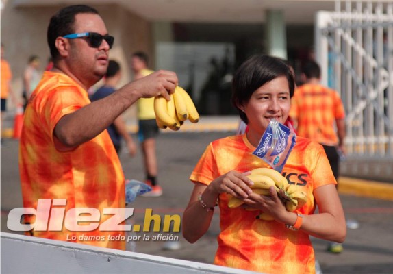 Vibrante ambiente en el Circuito Asics San Pedro Sula .