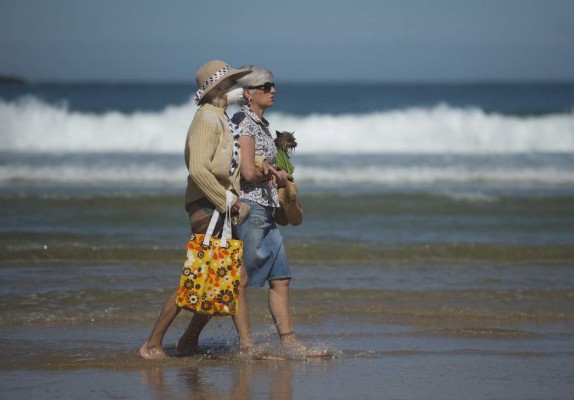 Preocupación en España por personas que salieron a pasear y hacer ejercicios en medio del coronavirus