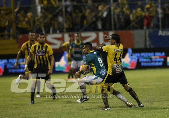 Las imágenes que no viste de los juegos sabatinos en Liga Nacional