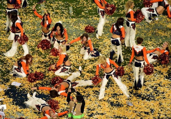 Así celebraron los Broncos de Denver su título de Super Bowl