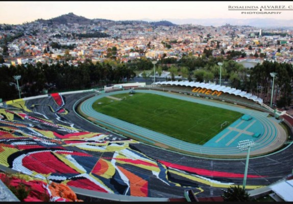 Desde Centroamérica hasta China: Los estadios de fútbol más extraños del mundo