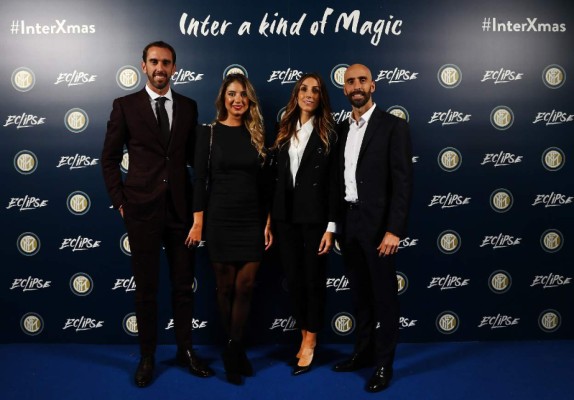 Así fue la lujosa cena de Navidad del Inter de Milán con el hondureño David Suazo de invitado