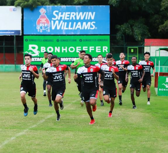 El plan de Manuel Keosseián para llevar a Marathón a conseguir un nuevo título en el año del centenario